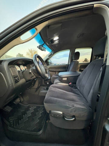 2005 Dodge Ram 2500 SLT