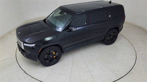2023 Rivian R1S Adventure