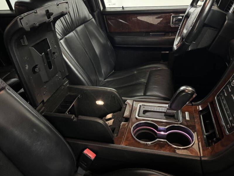 2017 Lincoln Navigator L Select