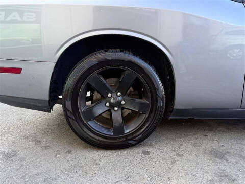 2014 Dodge Challenger SXT