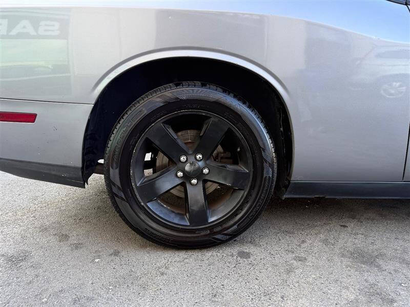 2014 Dodge Challenger SXT