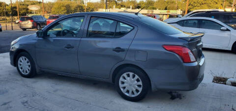 2019 Nissan Versa S Plus