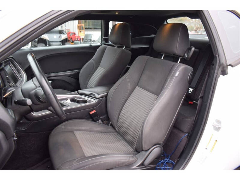 2016 Dodge Challenger R/T Plus