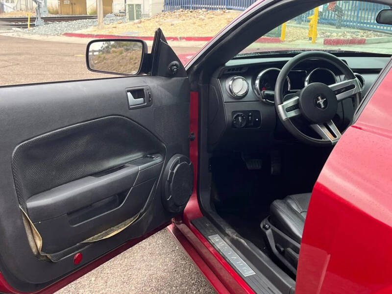 2006 Ford Mustang GT Deluxe