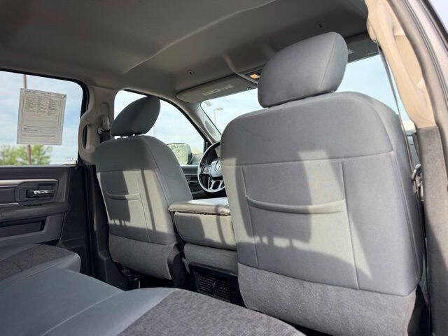 2017 RAM 1500 SLT