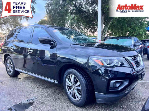 2018 Nissan Pathfinder for sale at Auto Max in Hollywood FL