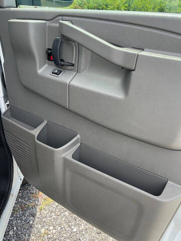 2018 Chevrolet Express 2500