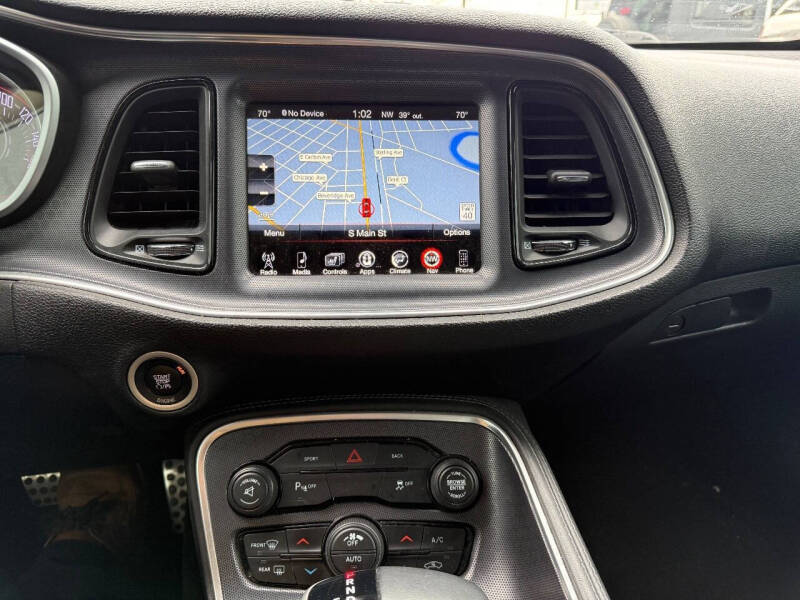 2016 Dodge Challenger SXT