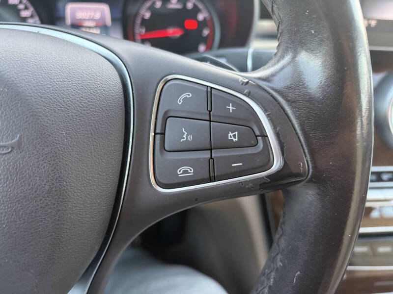 2017 Mercedes-Benz C-Class C 300 Luxury 4MATIC