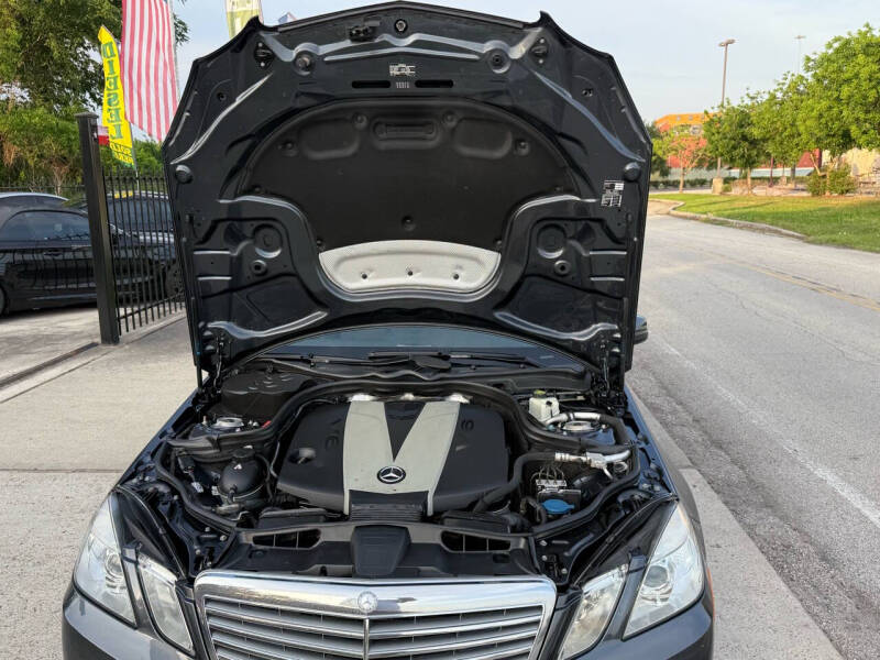 2011 Mercedes-Benz E-Class E 350 BlueTEC Luxury