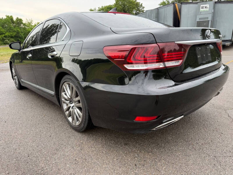 2017 Lexus LS 460