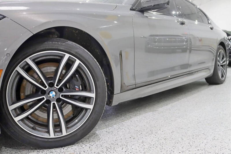 2022 BMW 7 Series 750i xDrive