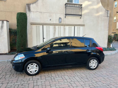 2012 Nissan Versa 1.8 S