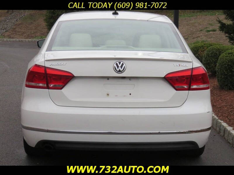 2014 Volkswagen Passat 1.8T SEL Premium PZEV