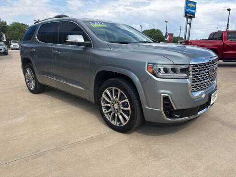 2023 GMC Acadia Denali