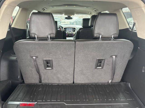 2020 GMC Acadia Denali