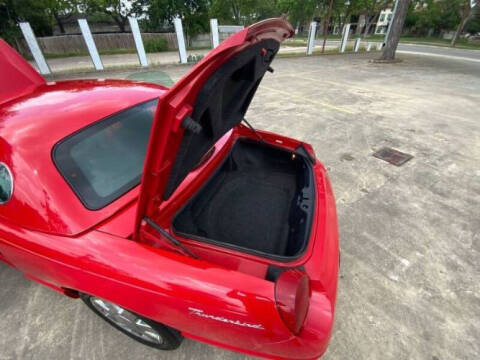 2003 Ford Thunderbird