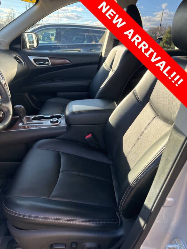 2020 Nissan Pathfinder Platinum