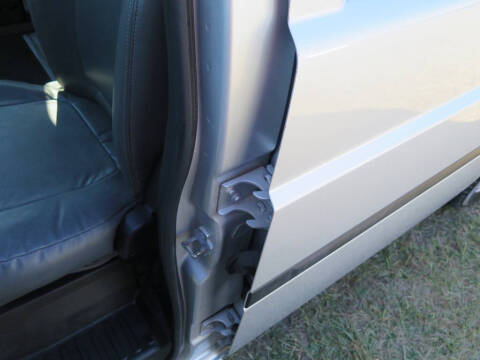 2014 AM General MV-1