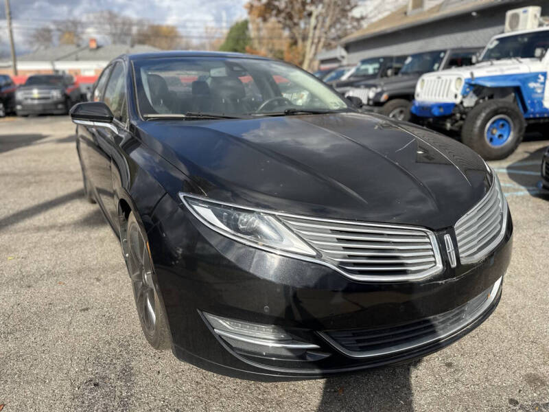 2014 Lincoln MKZ