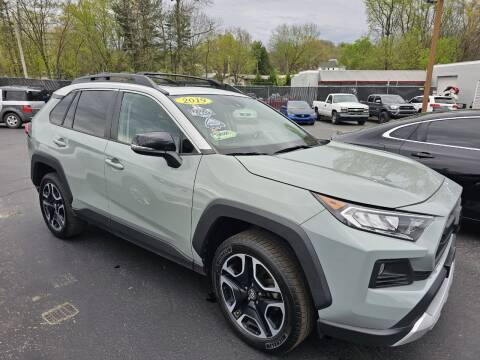 2019 Toyota RAV4 for sale at MAYNORD AUTO SALES LLC in Livingston TN