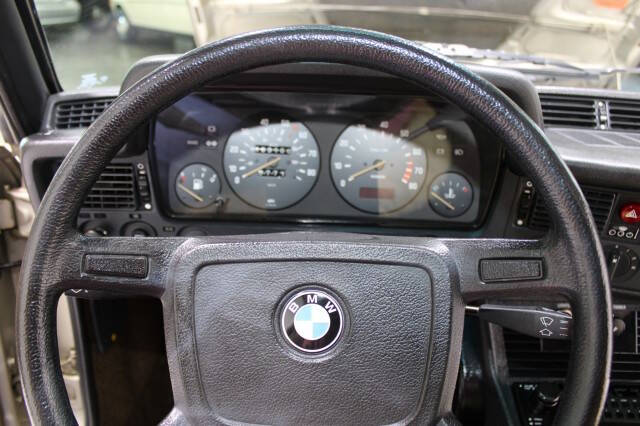 1983 BMW 3 Series 320i