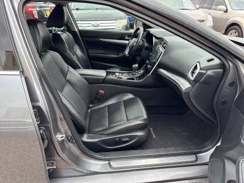 2018 Nissan Maxima 3.5 SV