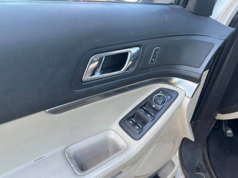 2014 Ford Explorer