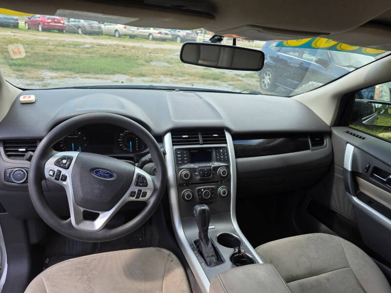 2013 Ford Edge SE