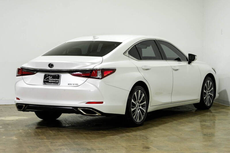 2019 Lexus ES 350