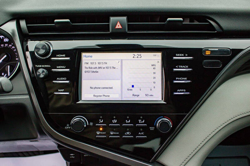 2019 Toyota Camry LE