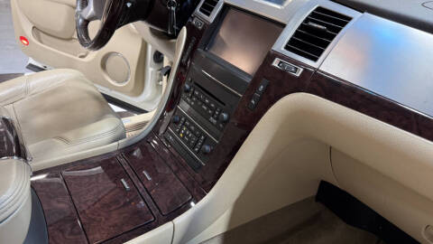 2013 Cadillac Escalade Luxury