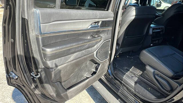 2023 Jeep Wagoneer Carbide