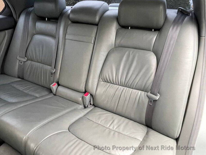1998 Lexus LS 400