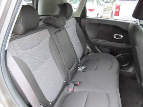 2017 Kia Soul +