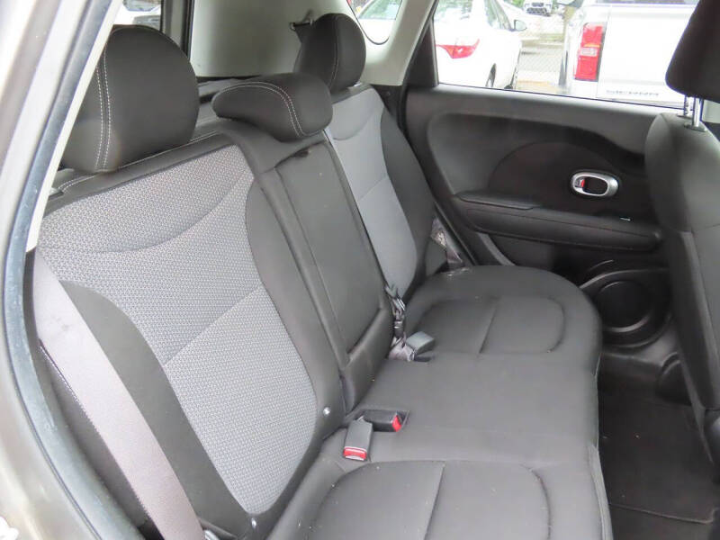 2017 Kia Soul +