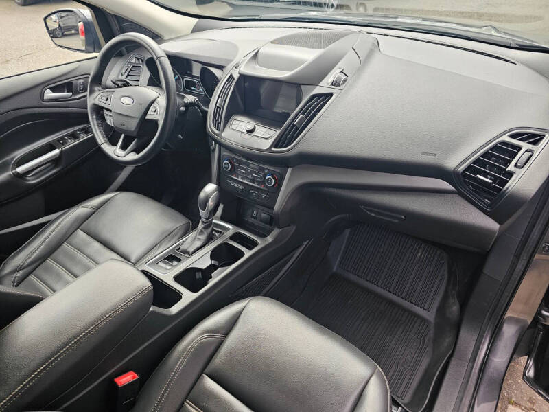 2019 Ford Escape SEL