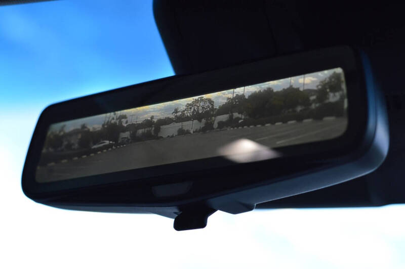 2017 Cadillac Escalade Premium Luxury