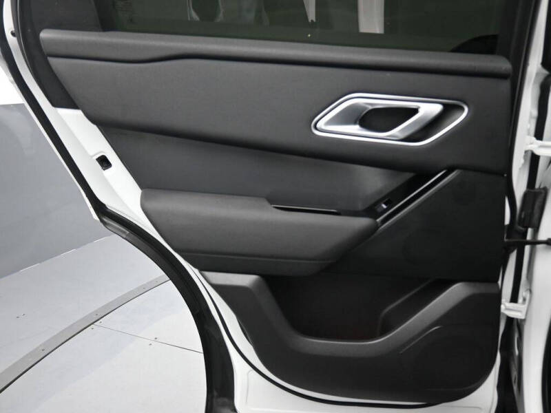 2024 Land Rover Range Rover Velar P250 Dynamic SE