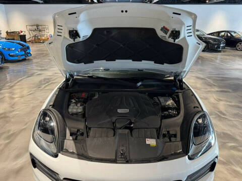 2023 Porsche Cayenne