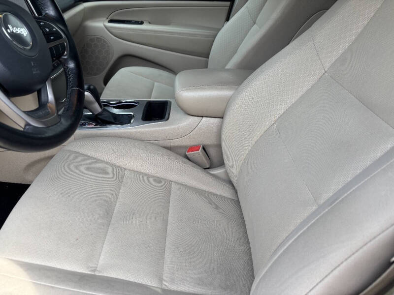 2021 Jeep Grand Cherokee Laredo E