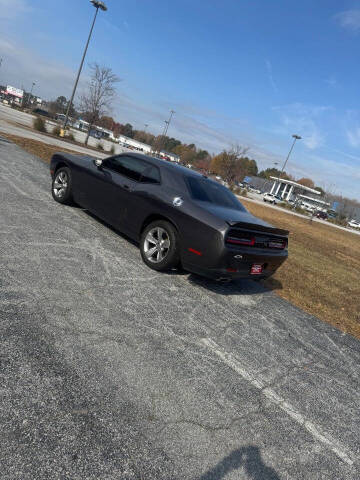 2020 Dodge Challenger SXT