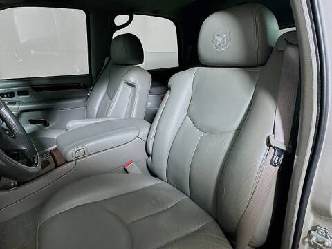 2005 Cadillac Escalade