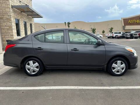 2015 Nissan Versa 1.6 S