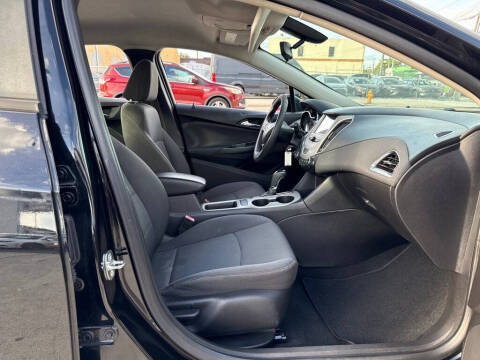 2018 Chevrolet Cruze LS Auto