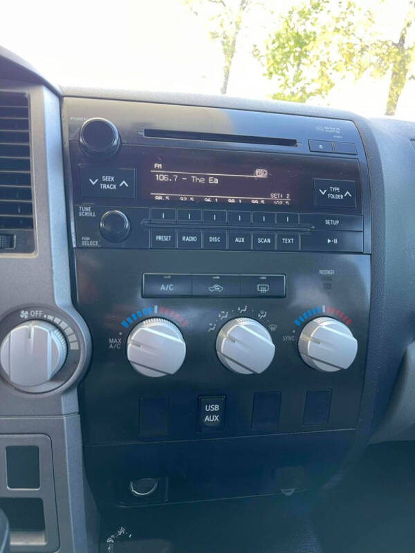 2012 Toyota Tundra Grade