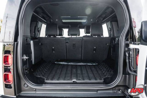 2022 Land Rover Defender 110 X-Dynamic HSE