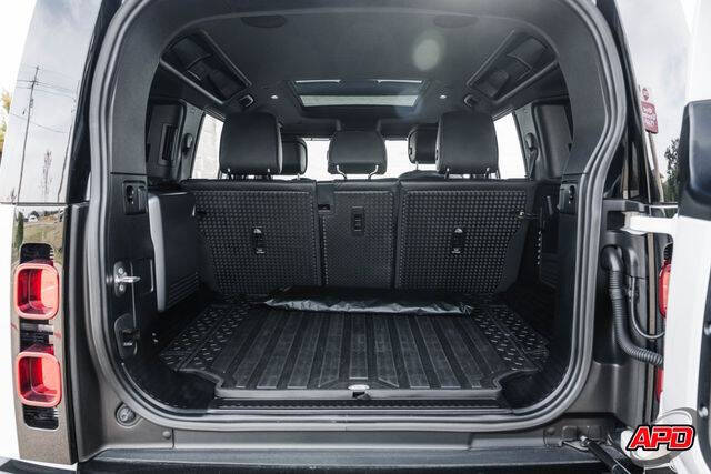 2022 Land Rover Defender 110 X-Dynamic HSE