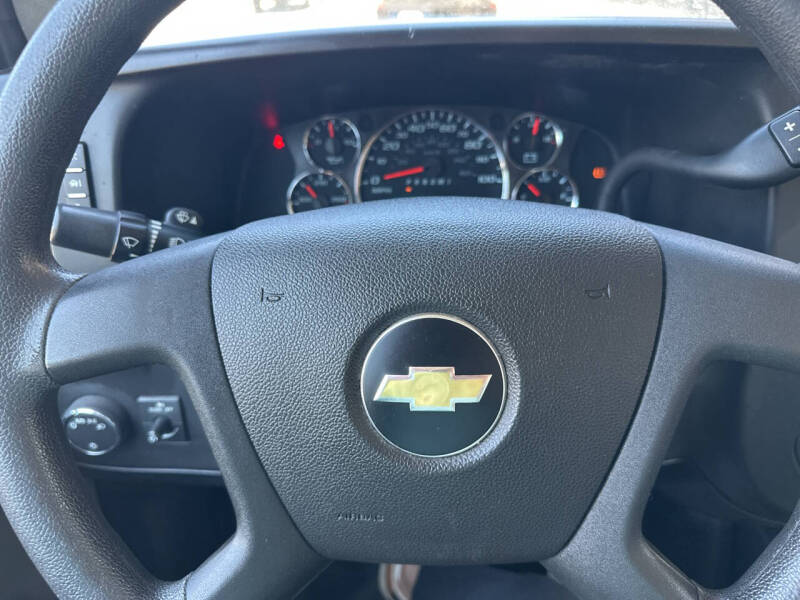 2019 Chevrolet Express 2500
