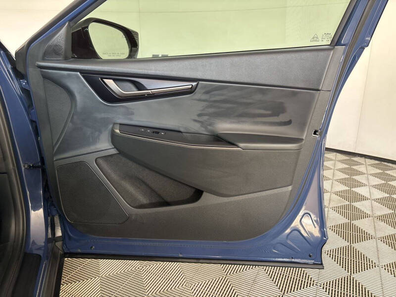 2025 Kia EV6 Light Long Range